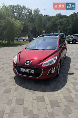 Универсал Peugeot 308 2011 в Днепре