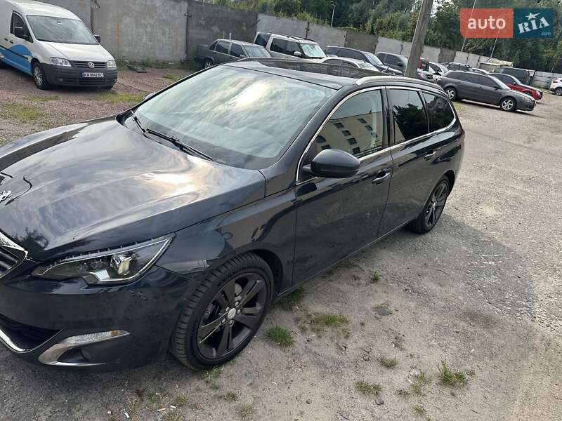 Універсал Peugeot 308 2015 в Києві