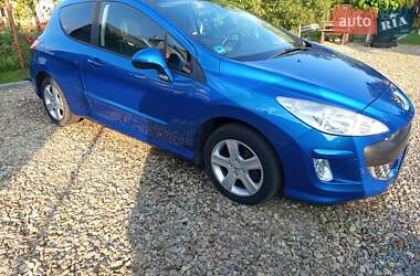 Хэтчбек Peugeot 308 2008 в Самборе