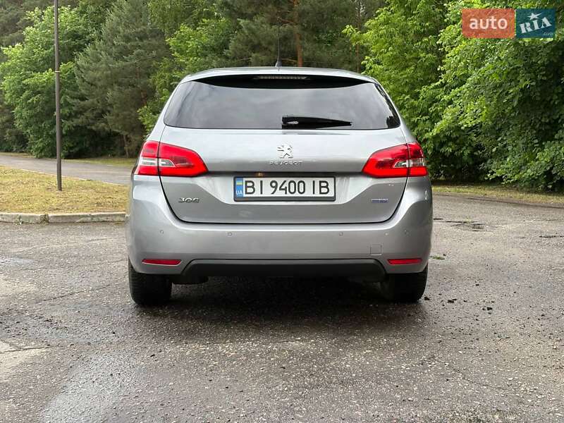 Універсал Peugeot 308 2015 в Полтаві
