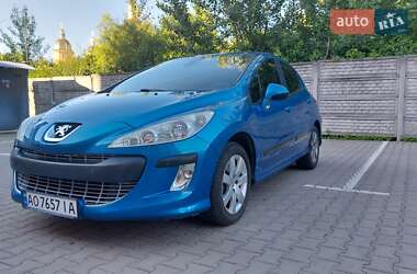 Хэтчбек Peugeot 308 2007 в Ужгороде