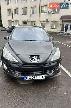 Хэтчбек Peugeot 308 2008 в Львове