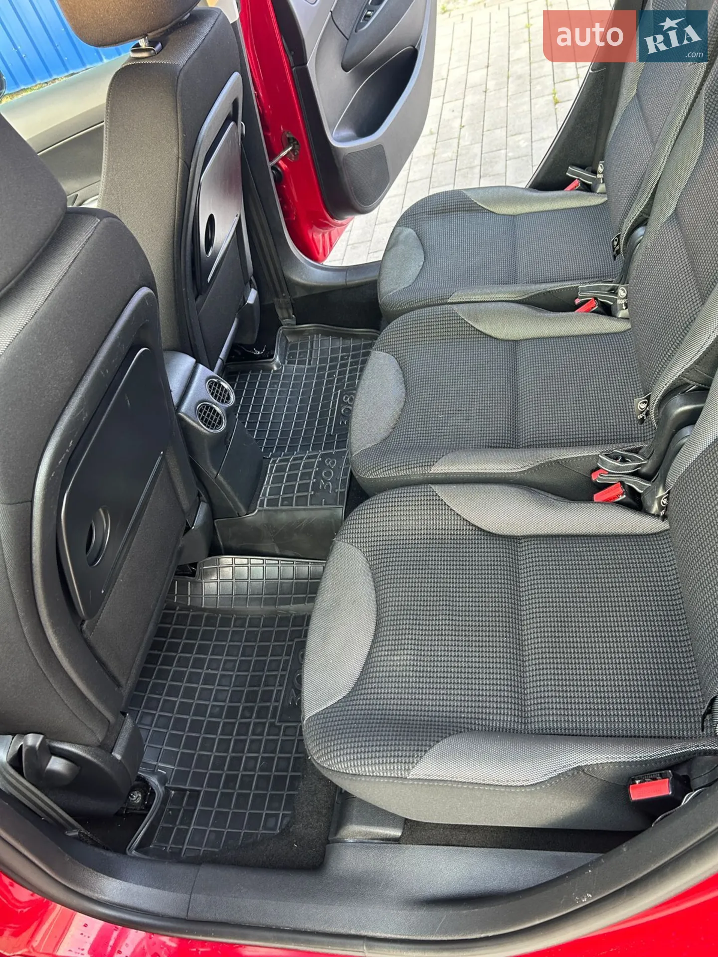 2012 Peugeot 308 - мініатюра 16