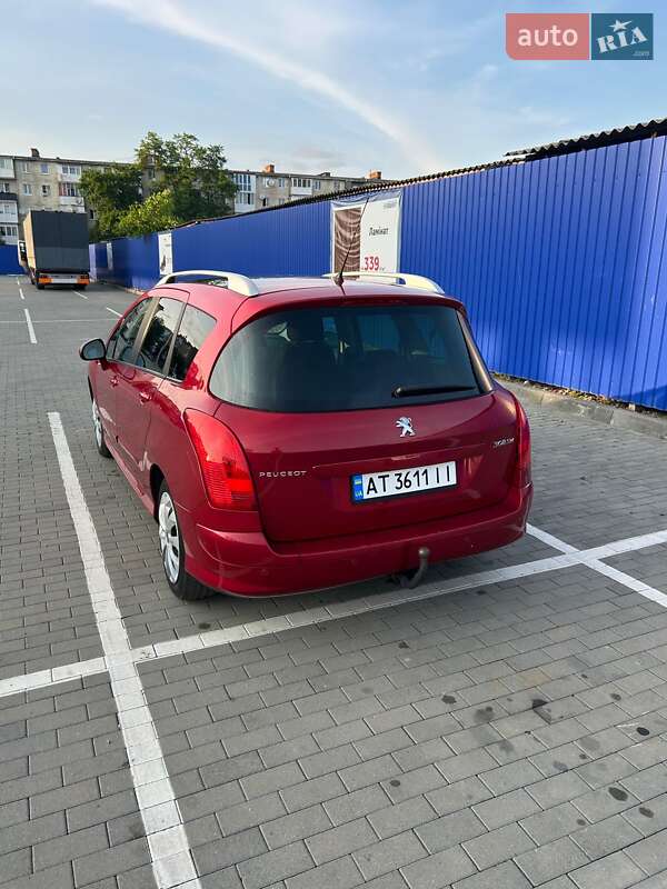 Универсал Peugeot 308 2012 в Калуше