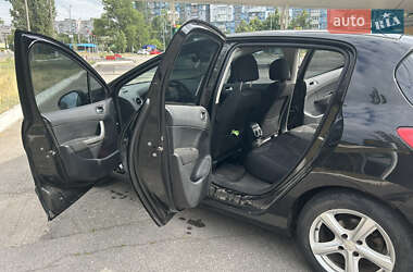 Хетчбек Peugeot 308 2008 в 