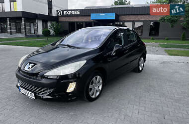 Хэтчбек Peugeot 308 2007 в Виноградове