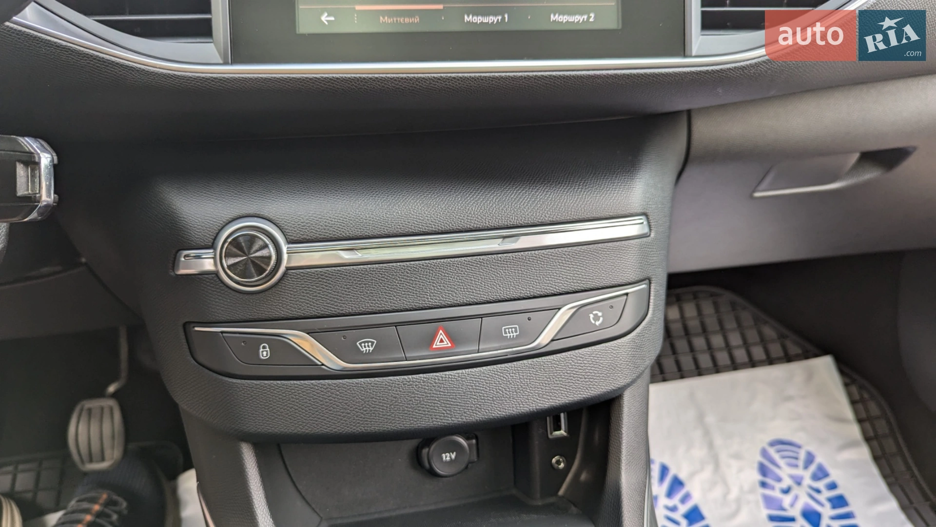 2015 Peugeot 308 - мініатюра 13