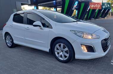Peugeot 308 2012