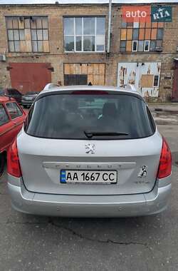 Универсал Peugeot 308 2010 в Киеве