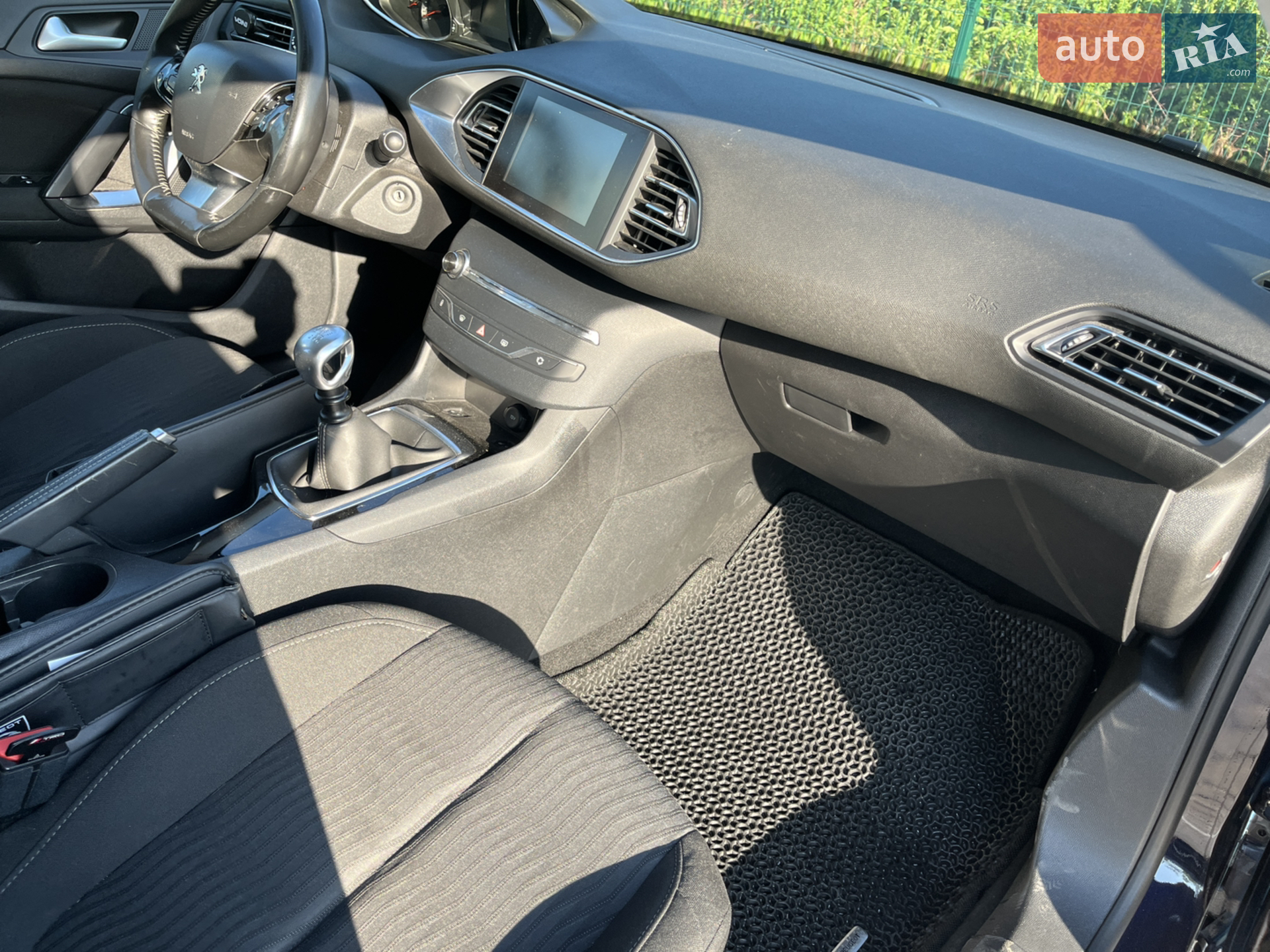 2016 Peugeot 308 - мініатюра 21