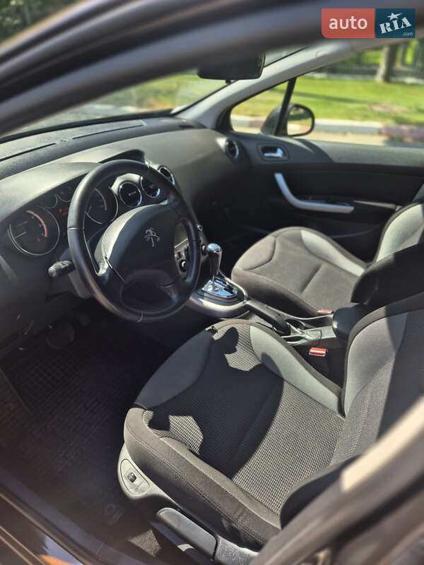 Хетчбек Peugeot 308 2012 в Харкові