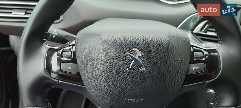 Универсал Peugeot 308 2016 в Луцке