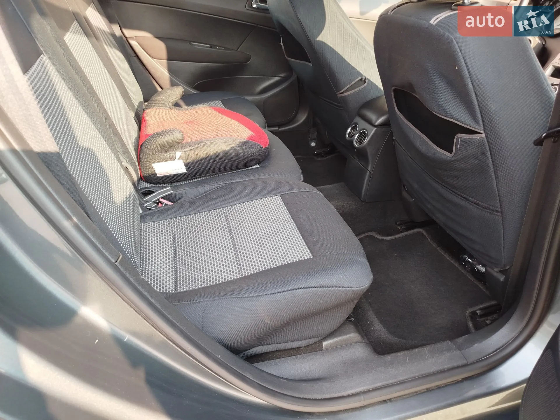 2011 Peugeot 308 - мініатюра 9