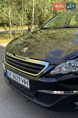 Универсал Peugeot 308 2016 в Ровно
