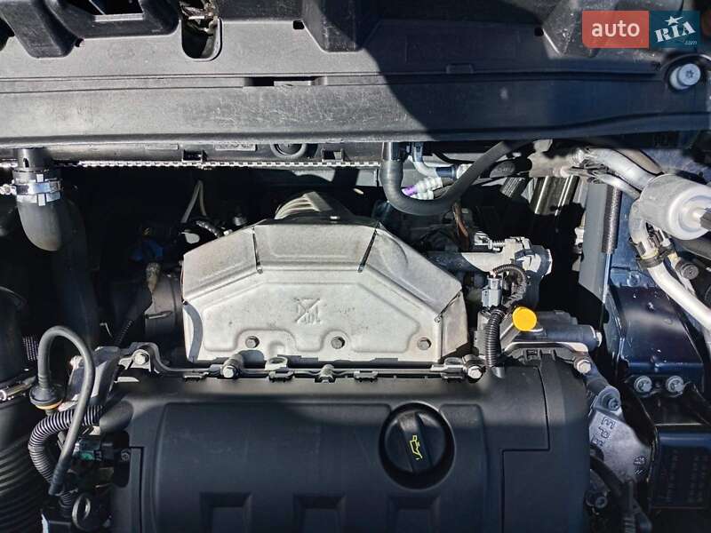 Універсал Peugeot 308 2013 в Полтаві