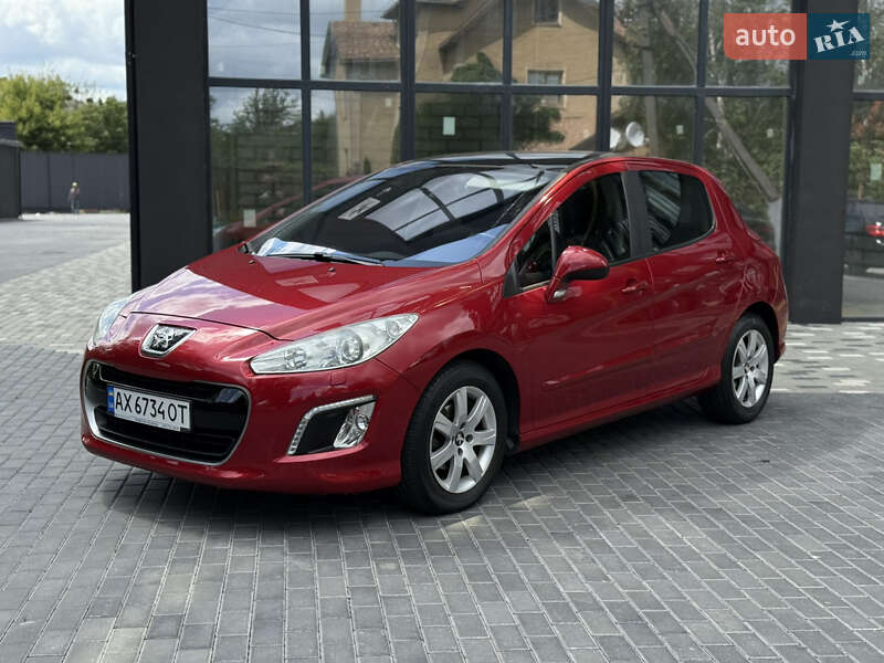 Peugeot 308 2011
