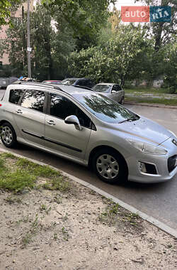 Универсал Peugeot 308 2012 в Киеве
