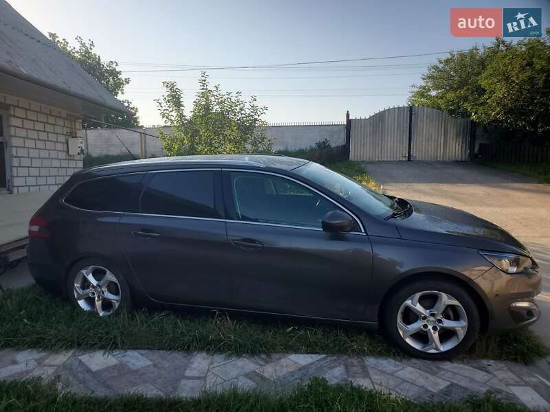 Універсал Peugeot 308 2015 в Житомирі