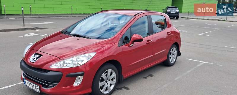 Peugeot 308 2011