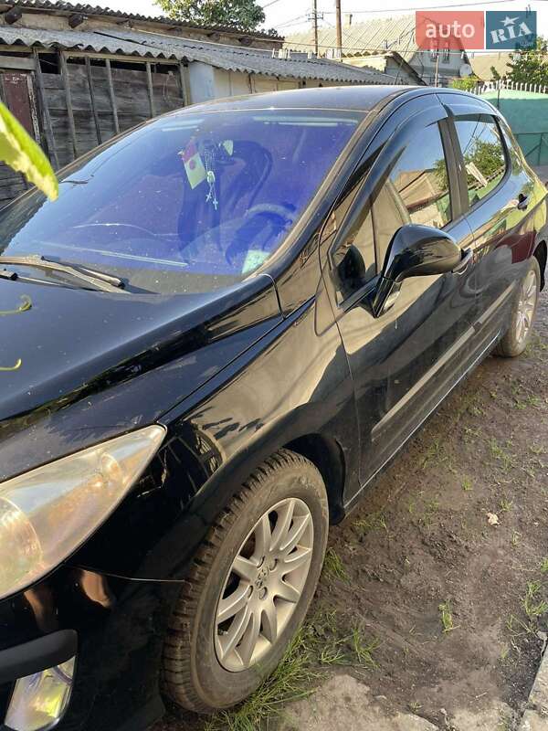 Хетчбек Peugeot 308 2008 в Кілії фото 2 Хетчбек Peugeot 308 2008 в Кілії