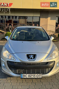 Хетчбек Peugeot 308 2009 в Шепетівці