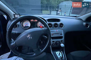 Хэтчбек Peugeot 308 2008 в 