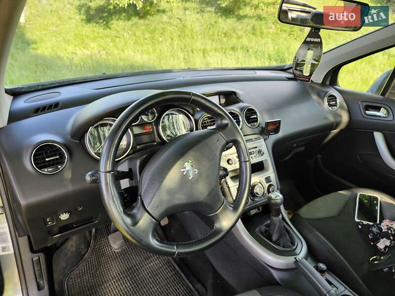 Хэтчбек Peugeot 308 2008 в Дубно фото 15 Хэтчбек Peugeot 308 2008 в Дубно