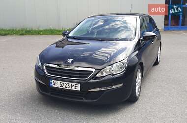 Універсал Peugeot 308 2015 в Павлограді