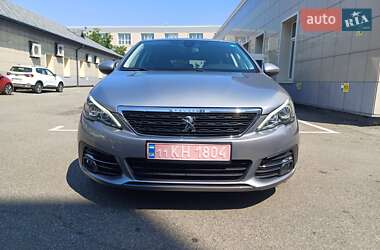 Универсал Peugeot 308 2019 в Киеве