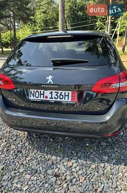 Універсал Peugeot 308 2018 в 