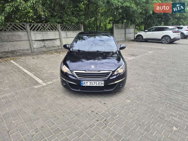 Peugeot 308 2015