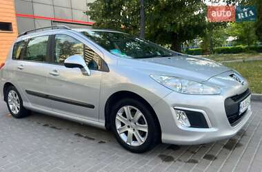 Универсал Peugeot 308 2012 в Киеве