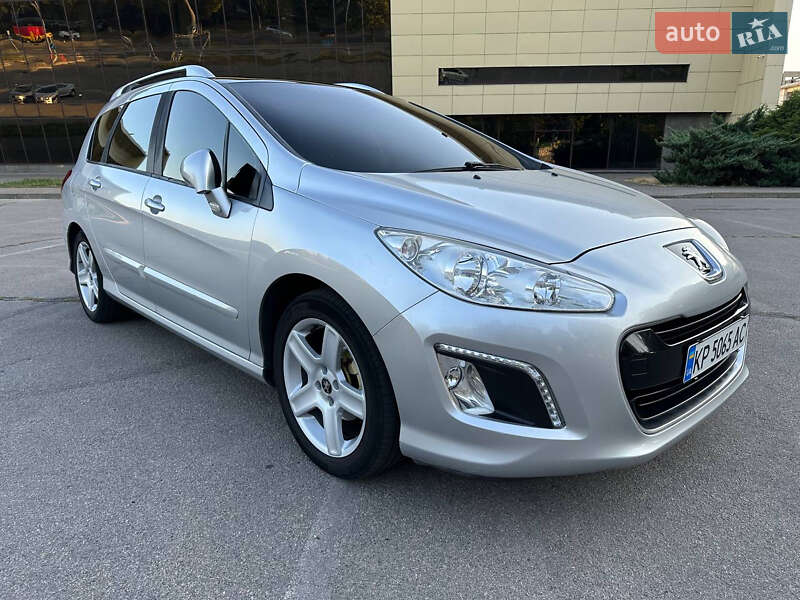 Peugeot 308 2011