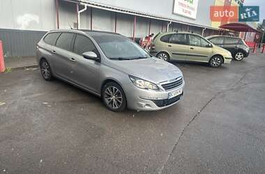 Універсал Peugeot 308 2015 в Львові