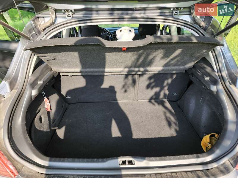 Хэтчбек Peugeot 308 2008 в Дубно фото 20 Хэтчбек Peugeot 308 2008 в Дубно