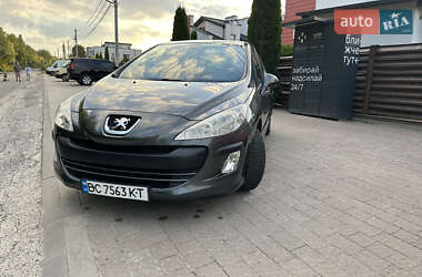 Хэтчбек Peugeot 308 2009 в Львове