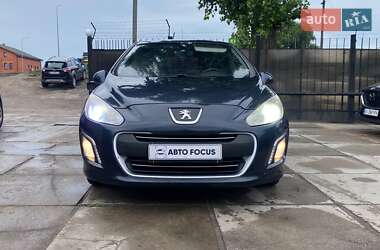 Хэтчбек Peugeot 308 2012 в 
