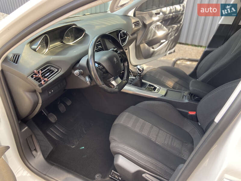 Универсал Peugeot 308 2014 в Харькове