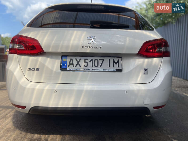 Универсал Peugeot 308 2014 в Харькове