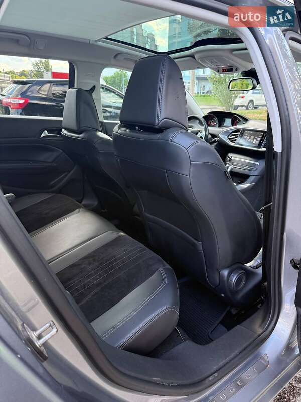 Універсал Peugeot 308 2016 в Черкасах