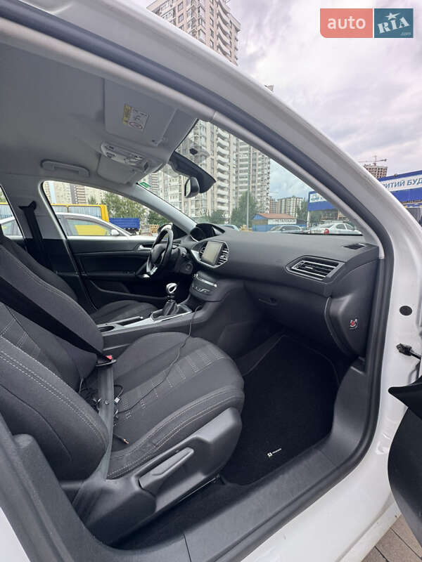 Универсал Peugeot 308 2018 в Броварах