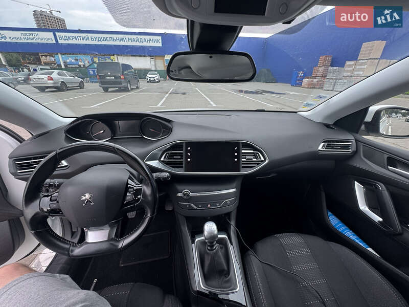 Универсал Peugeot 308 2018 в Броварах