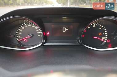 Универсал Peugeot 308 2014 в Кривом Роге