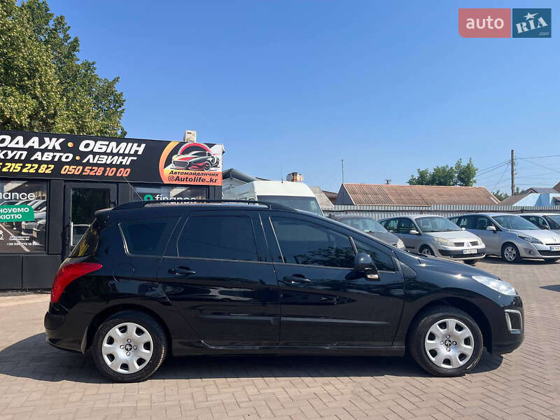 Универсал Peugeot 308 2013 в Кривом Роге