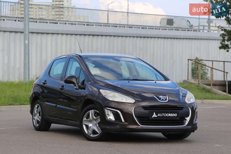Peugeot 308 2012