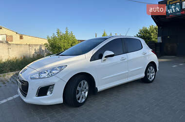 Хетчбек Peugeot 308 2011 в Хмельницькому