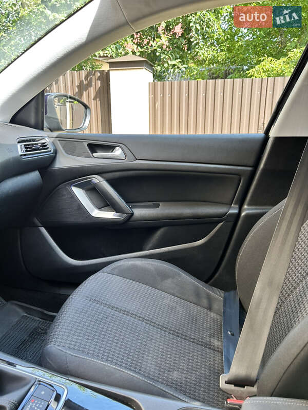 Универсал Peugeot 308 2017 в Львове фото 25 Универсал Peugeot 308 2017 в Львове
