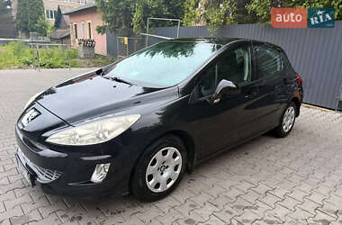 Хетчбек Peugeot 308 2010 в Коломиї