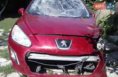 Універсал Peugeot 308 2011 в Черкасах
