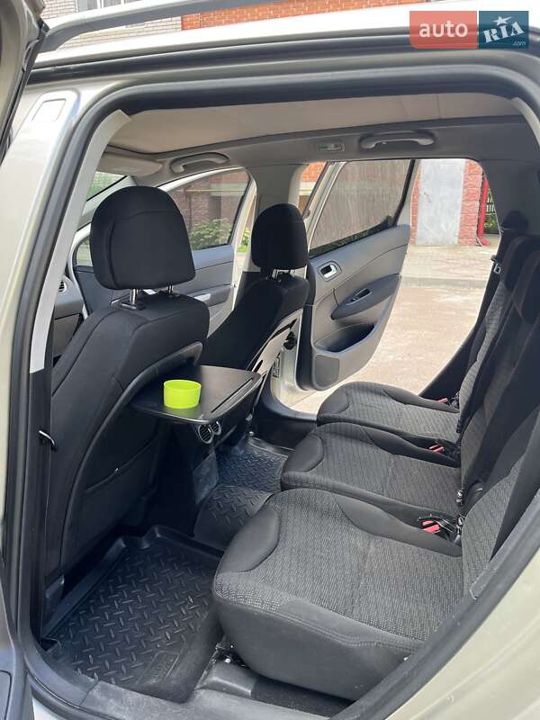 Универсал Peugeot 308 2008 в Тернополе